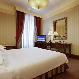 Camera superior con letto king size